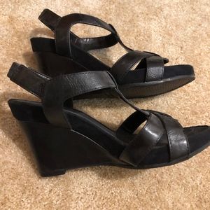 A2 Aerosoles black wedge dress sandal size 7-1/2